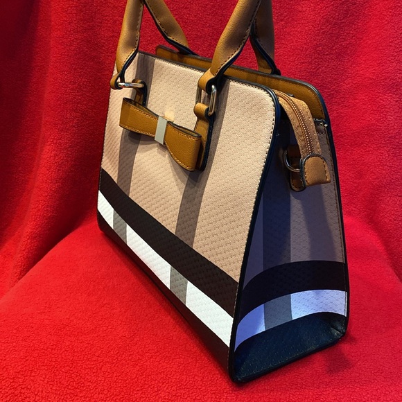 NWOT Designer Inspired Brown Black & White Check Satchel with Removable Strap - Picture 6 of 12